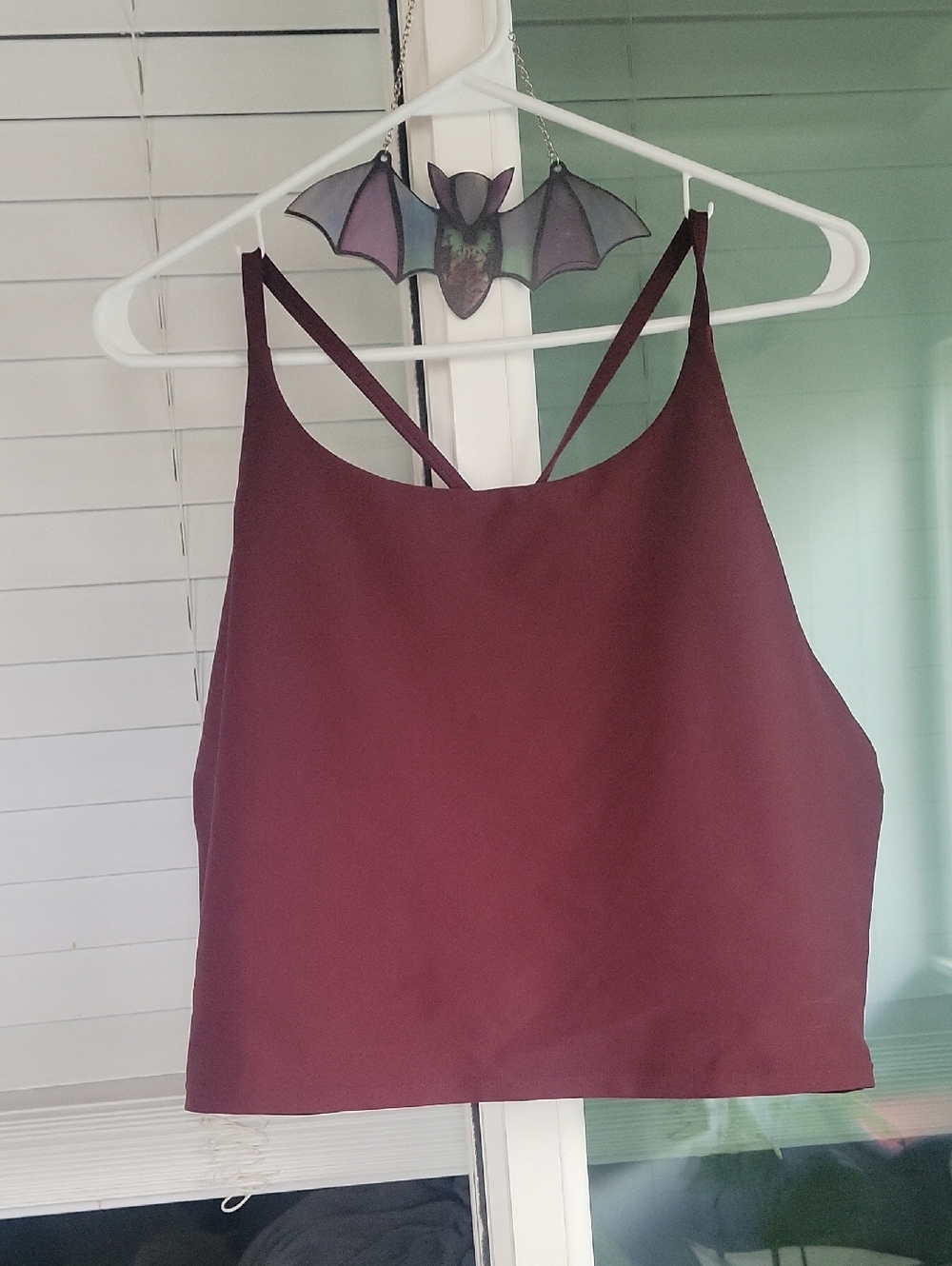 Old Navy Active Wine Sleeveless Crop Tank Top